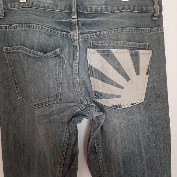 Bench  vintage distressed bootcut jeans 36 long - Picture 5 of 14
